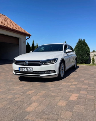 Volkswagen Passat cena 82000 przebieg: 205000, rok produkcji 2018 z Siedlce małe 56